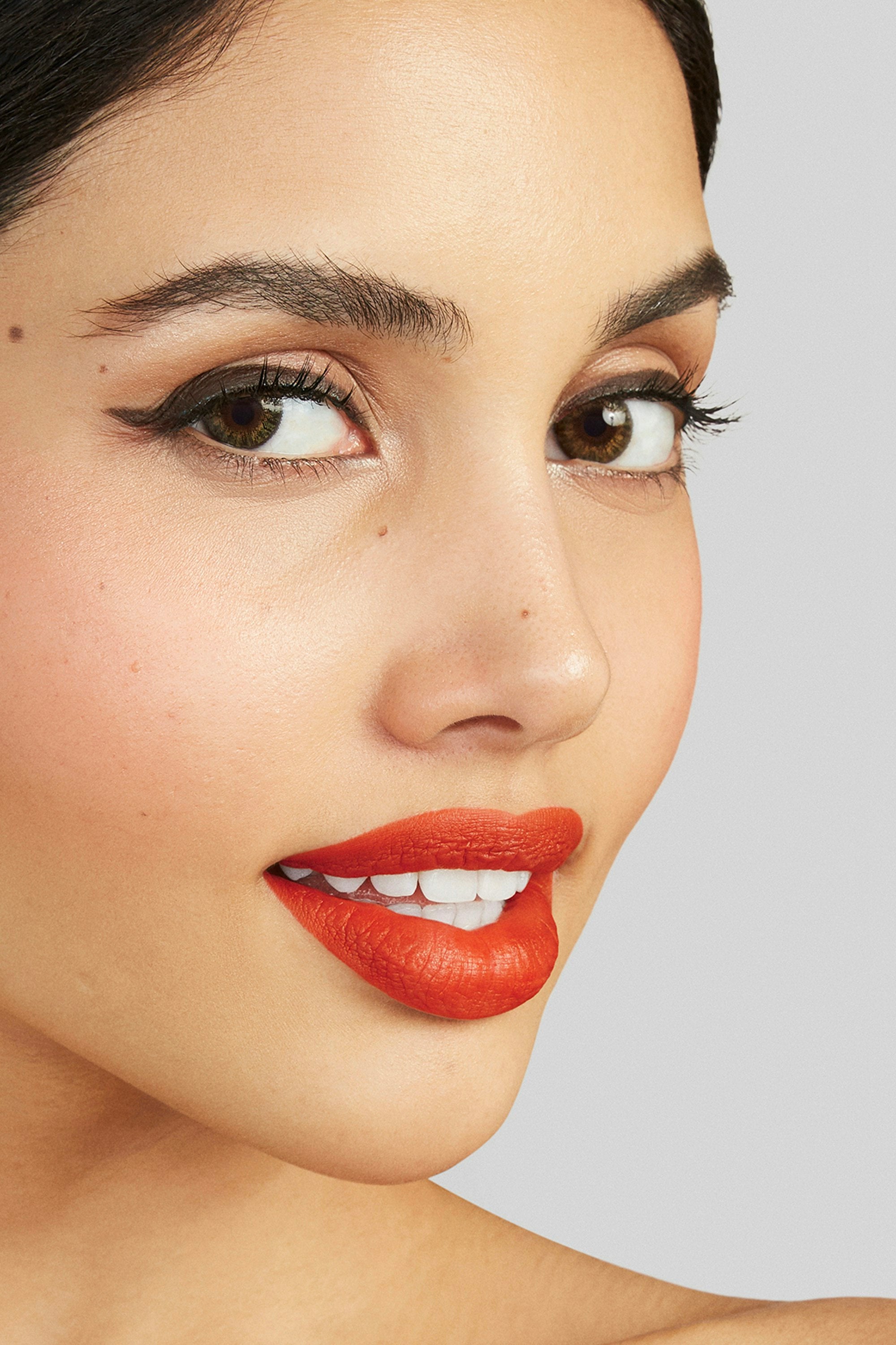 Colorbar Velvet Matte Lipstick