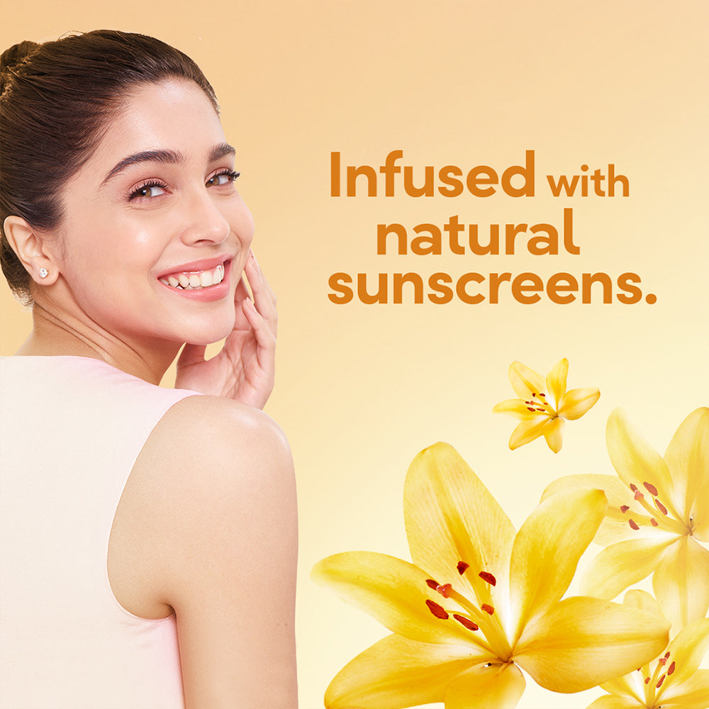 POND'S Sandal Radiance Talcum Powder, Natural Sunscreen, 300 g