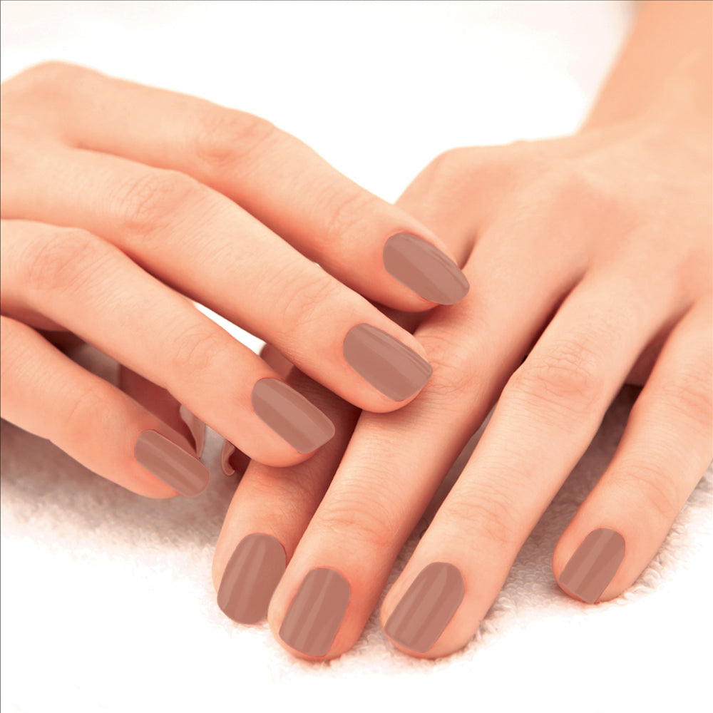 Lakmē 9to5 Primer + Gloss Nail Color