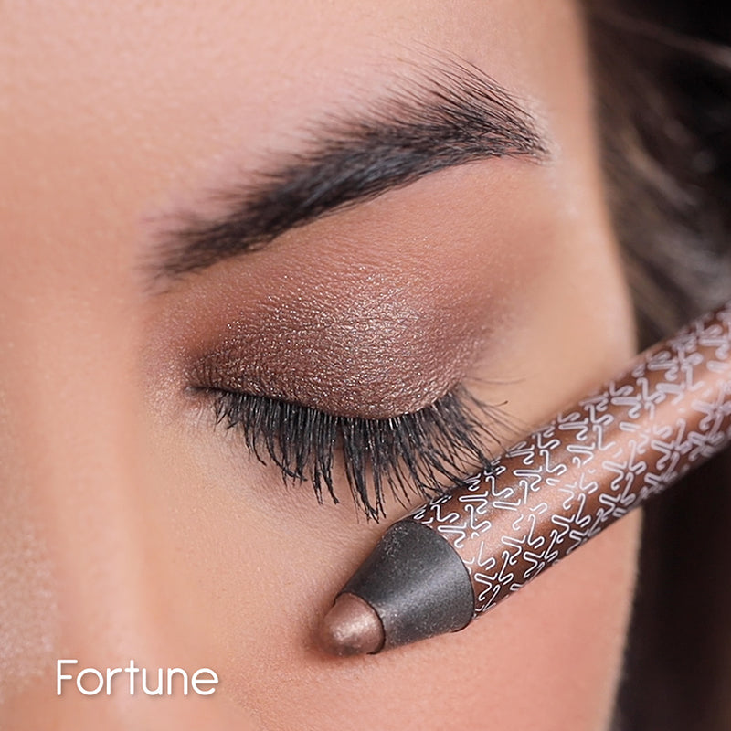 Kay Beauty Metal Show Eyeshadow Stick