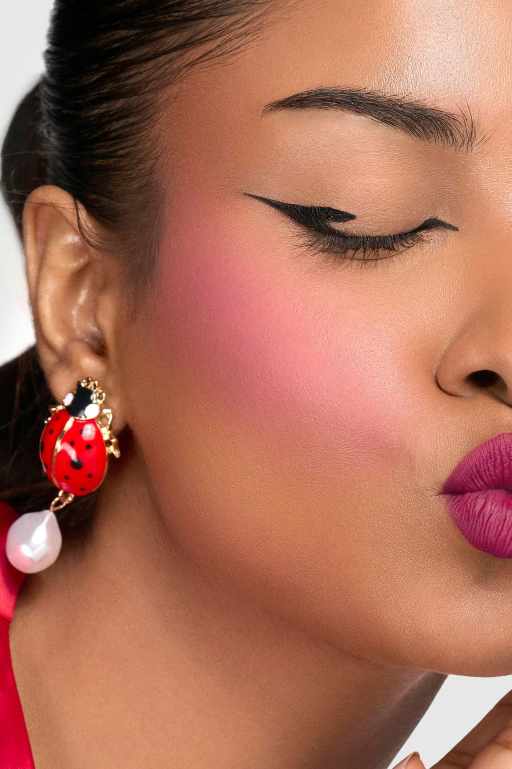 Colorbar Cheekillusion Blush