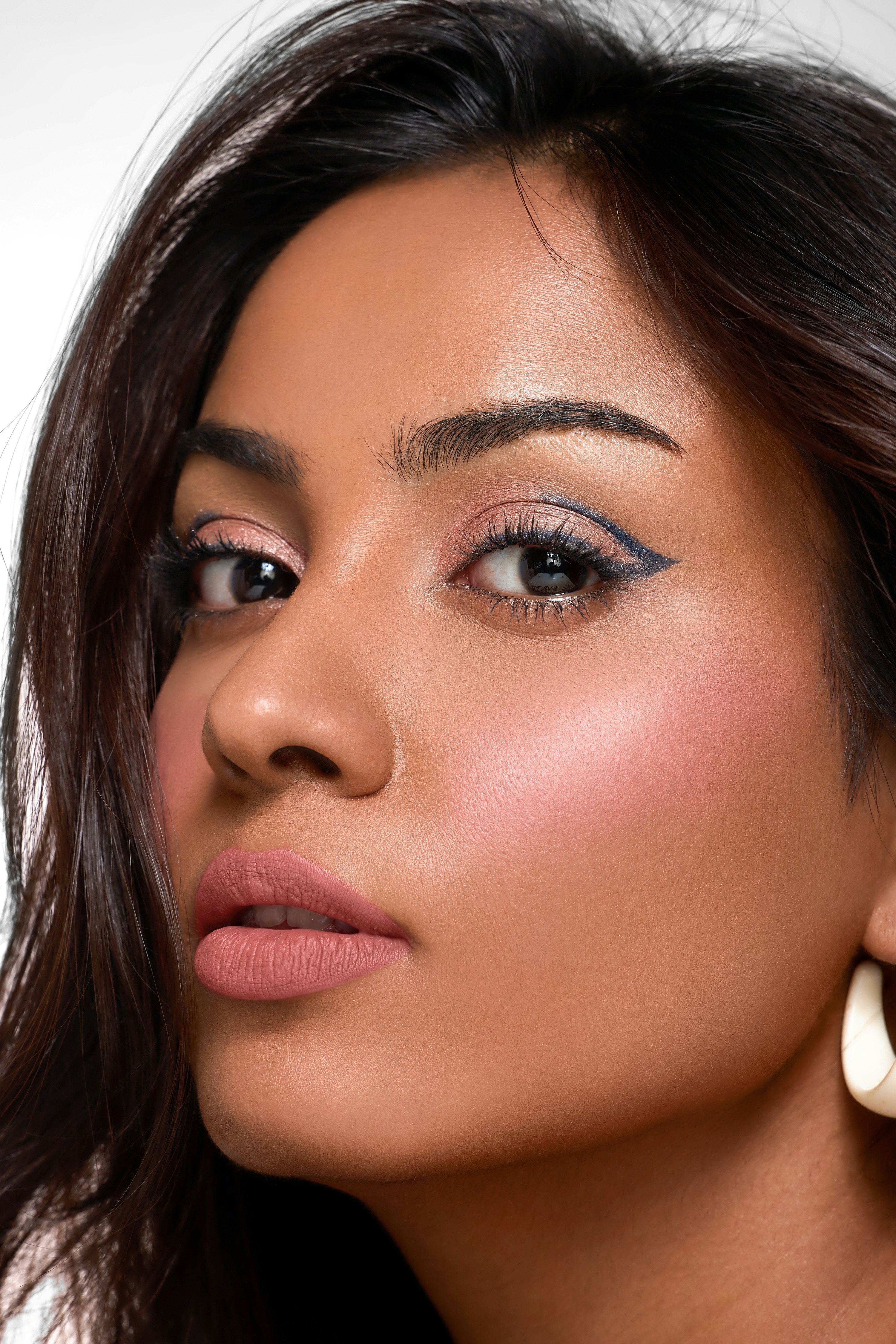 Colorbar Sinful Blush Liquid Wand