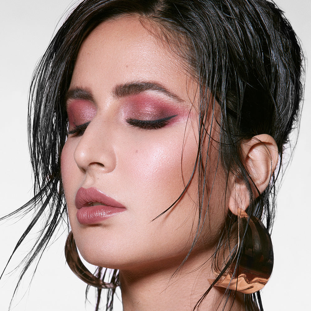 Kay Beauty Multi Texture Eyeshadow Palette