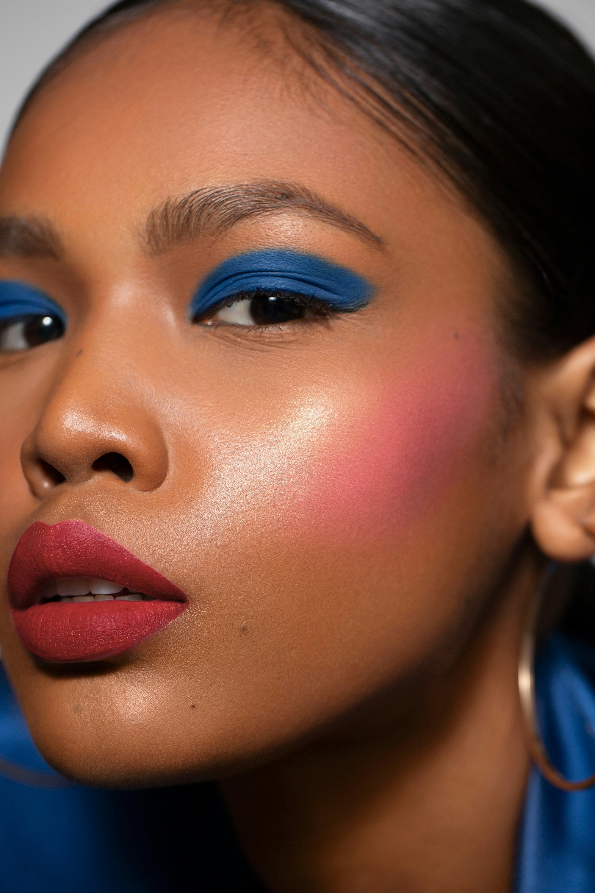 Colorbar Just Smoky Kajal