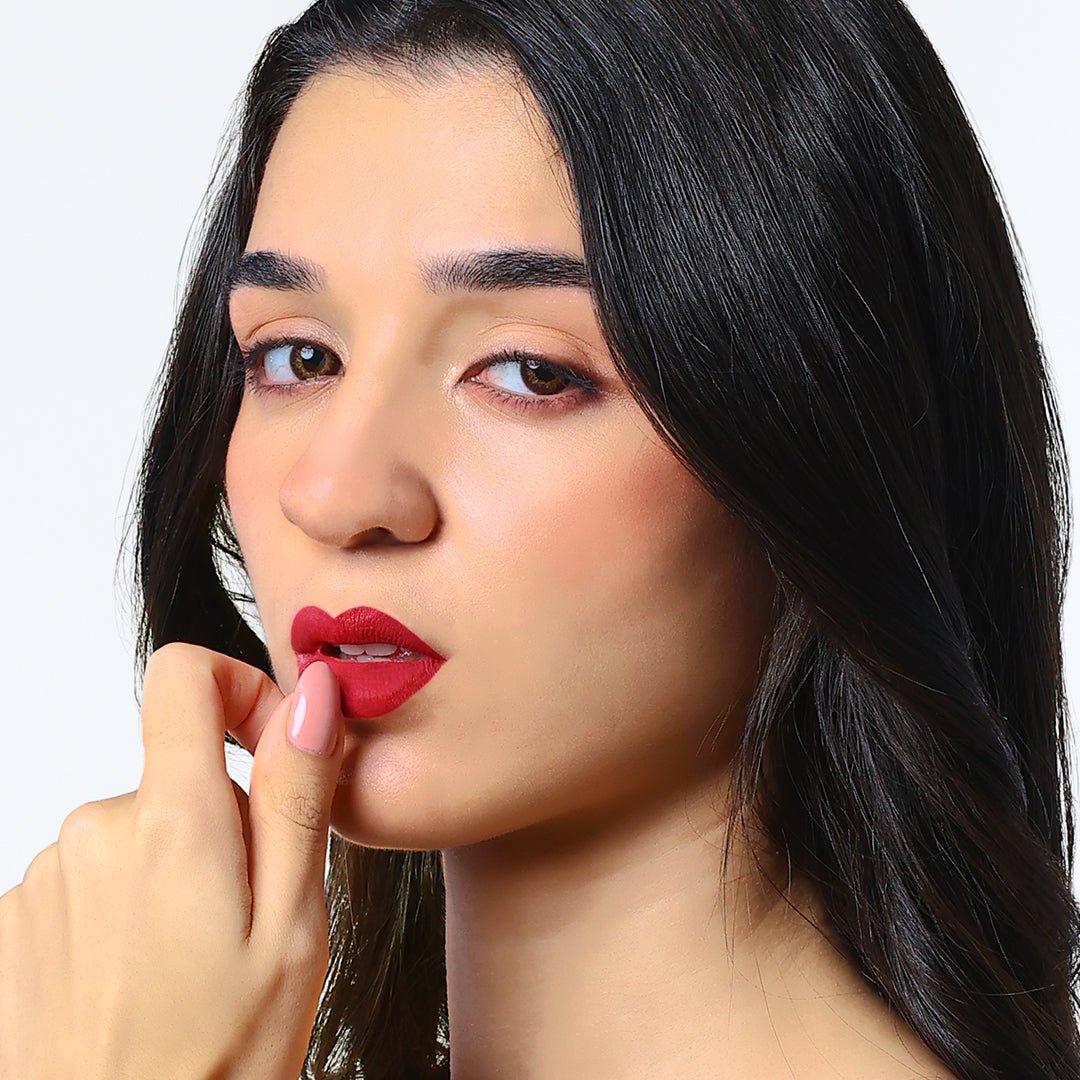 Flicka Set & Attack Liquid Matte Lipstick