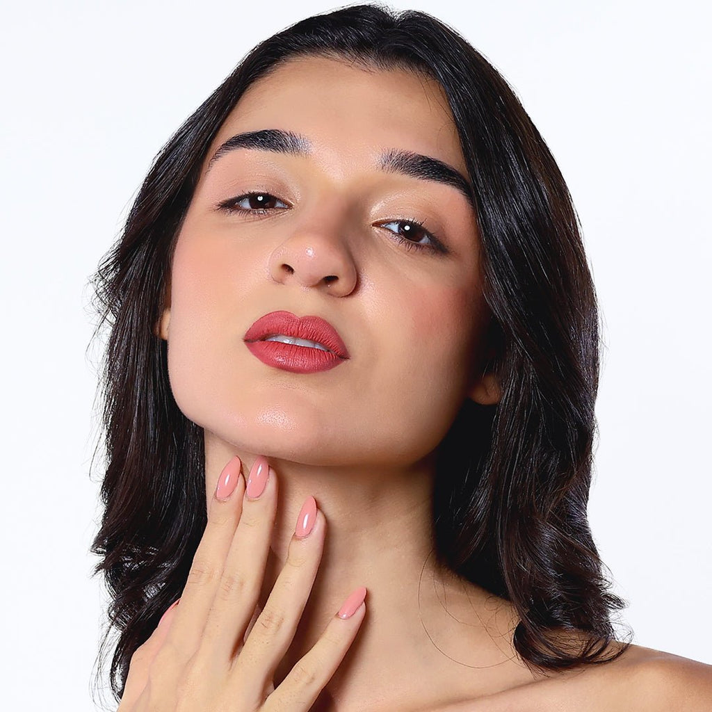 Flicka Set & Attack Liquid Matte Lipstick