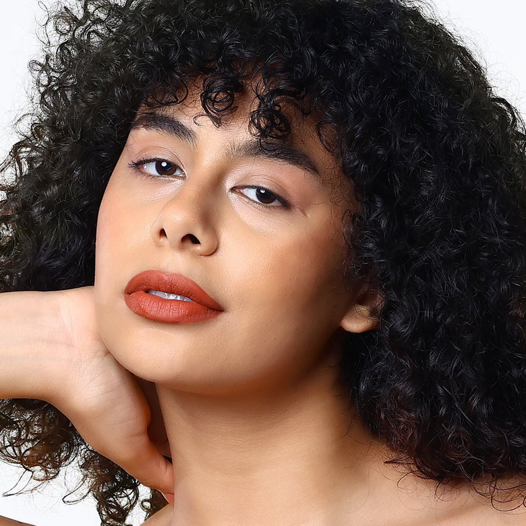 Flicka Set & Attack Liquid Matte Lipstick