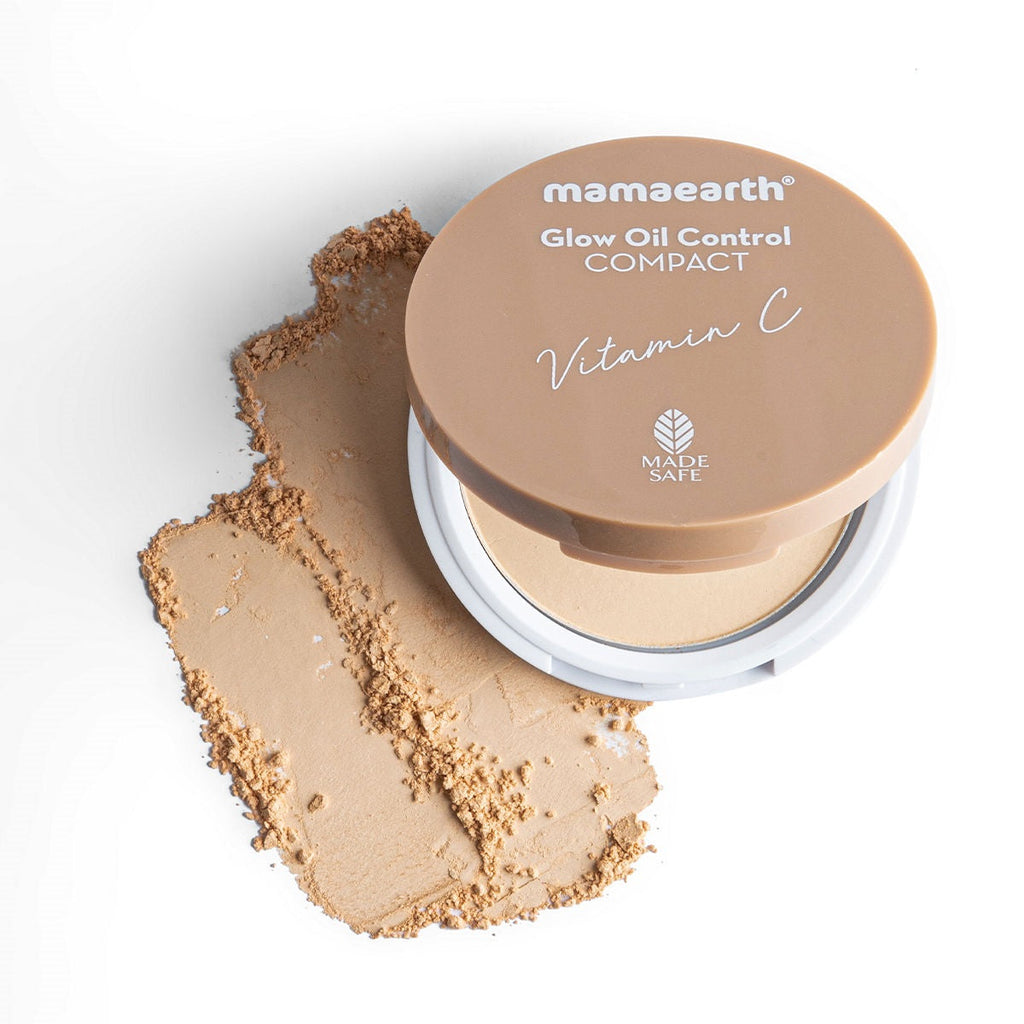 Mamaearth Glow Oil Control Compact SPF 30 With Vitamin C & Turmeric