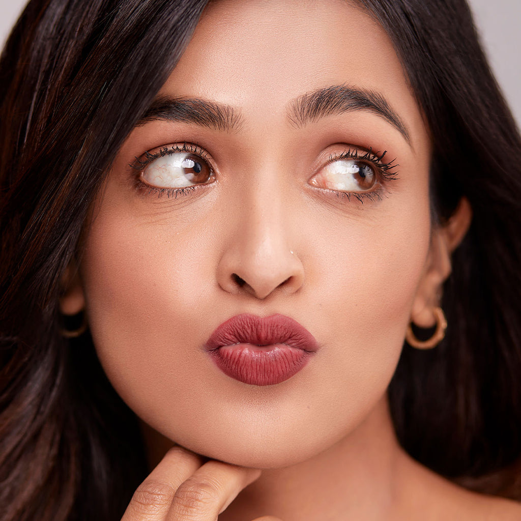 Mamaearth Moisture Matte Longstay Lipstick With Avocado Oil & Vitamin E