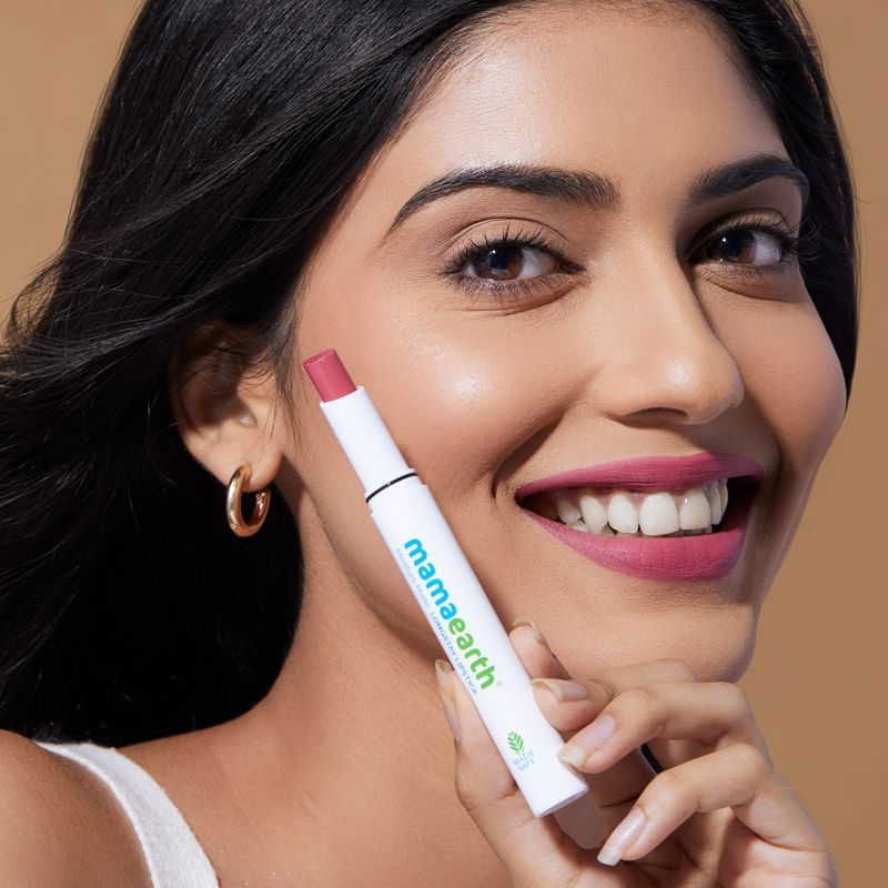 Mamaearth Moisture Matte Longstay Lipstick With Avocado Oil & Vitamin E
