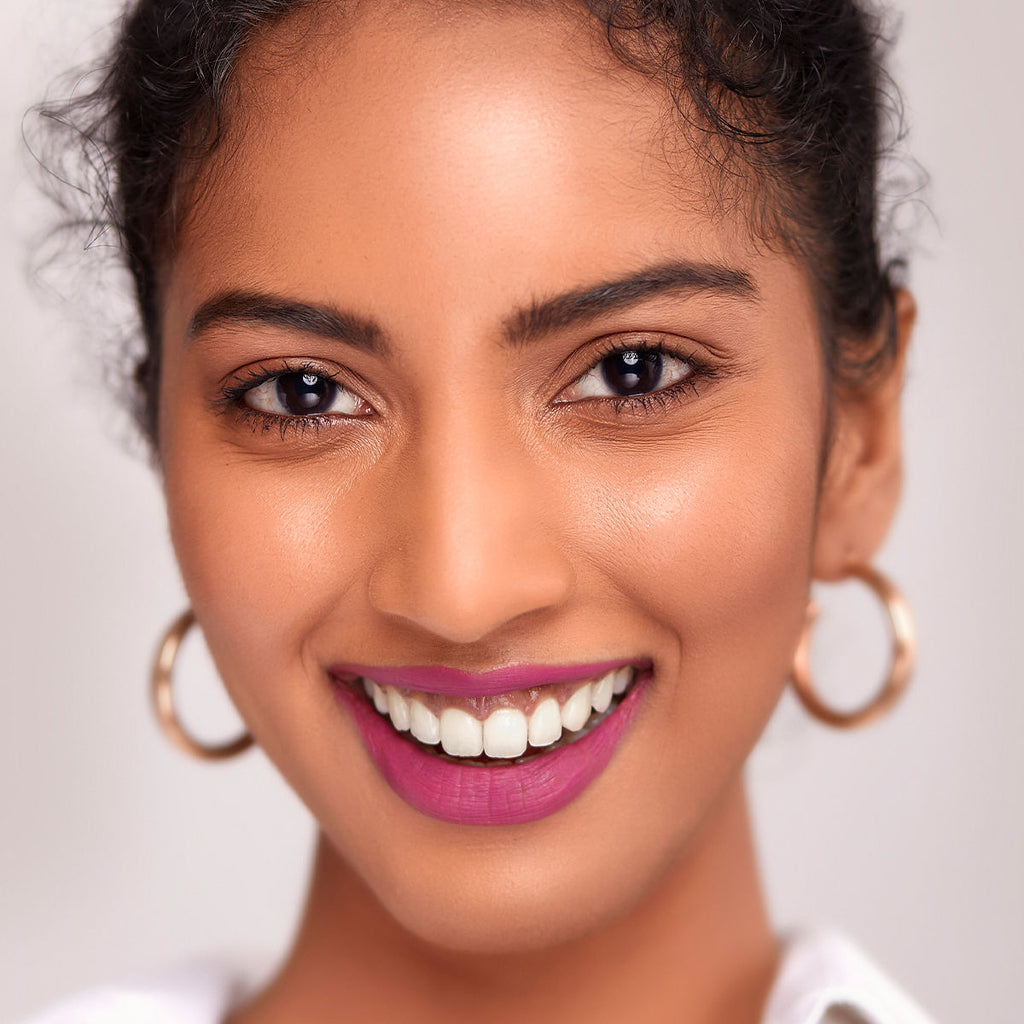 Mamaearth Naturally Matte Lip Serum - Matte Liquid Lipstick With Vitamin C & E