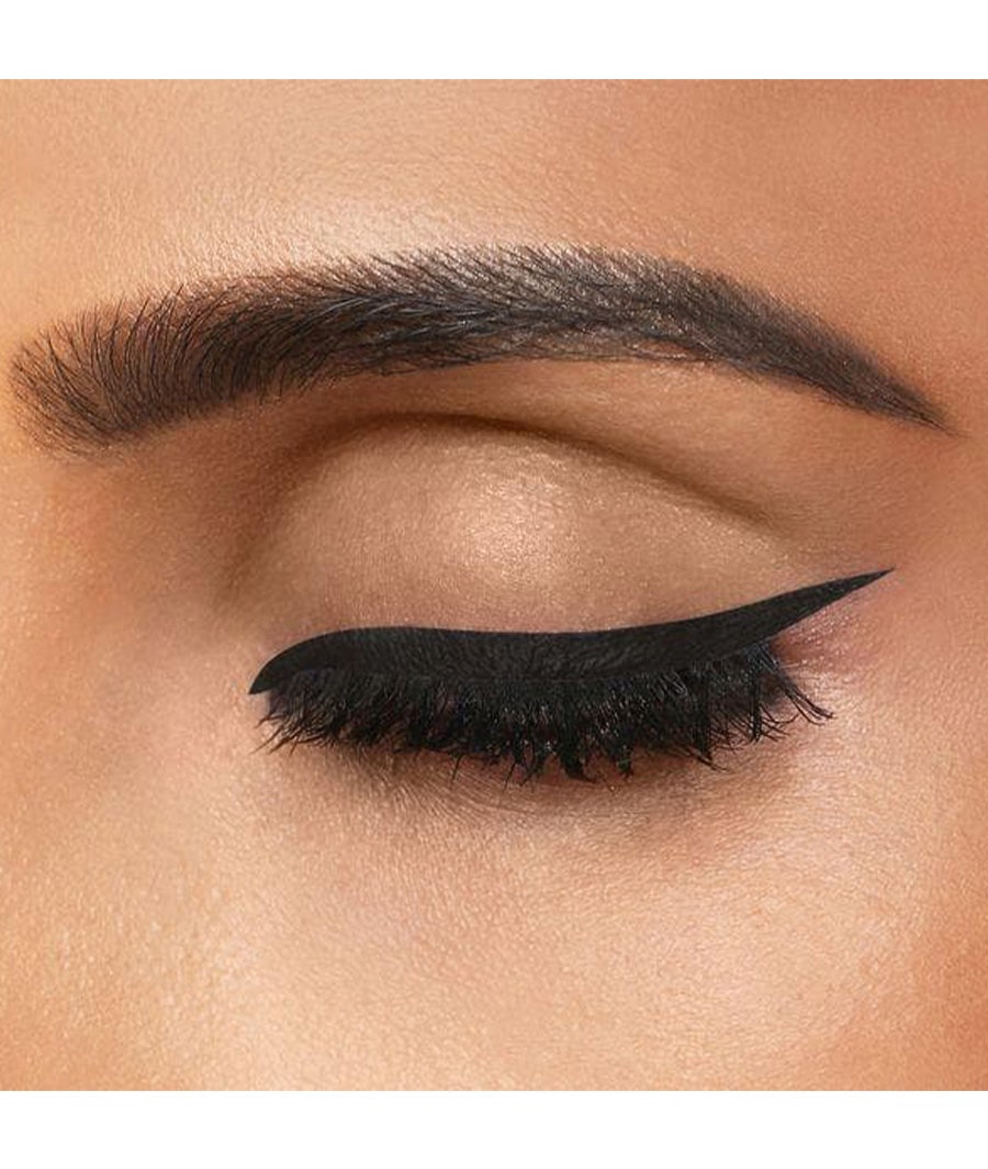 Colorbar Just Smoky Kajal